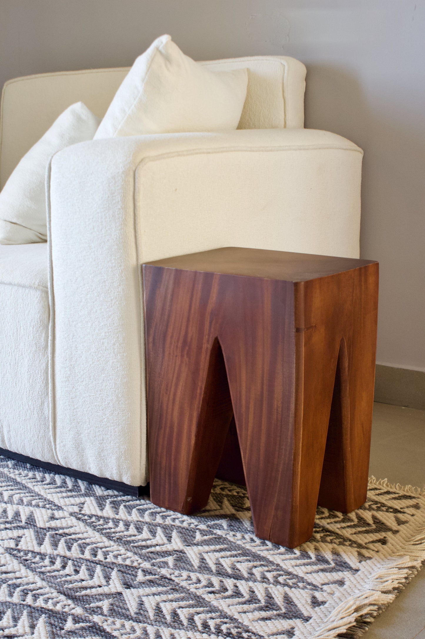 Delapan Side Table